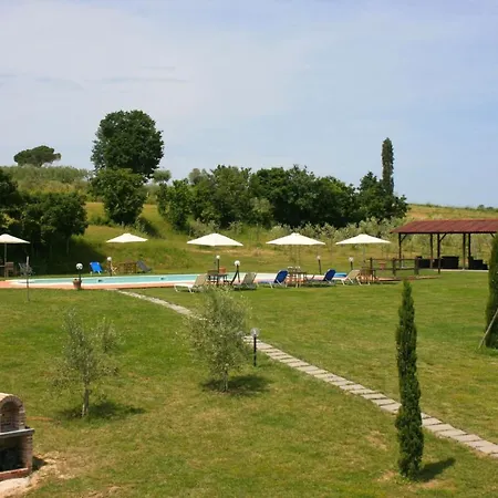 Fratticciola Sleeps 4 Pool Air Con Wifi 公寓 *
