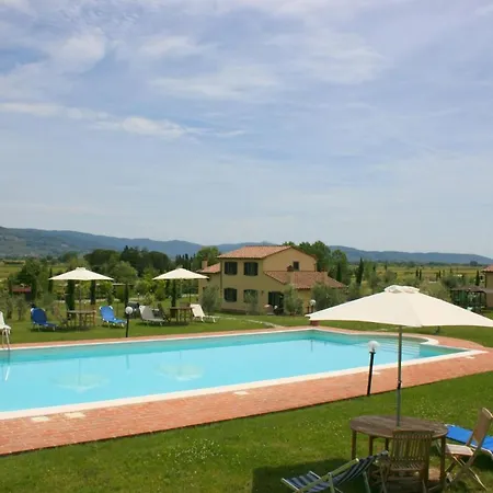 Fratticciola Sleeps 4 Pool Air Con Wifi * 哥尔顿