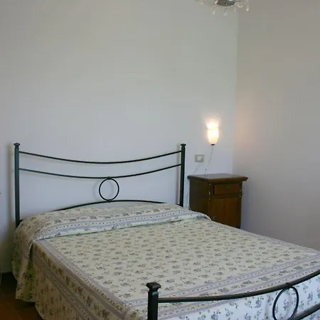 Fratticciola Sleeps 4 Pool Air Con Wifi Appartamento
